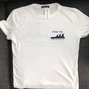 Brandy Melville T-shirt, never worn, one size